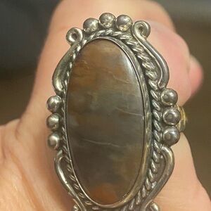 Vintage jasper or agate? silver women’s ring